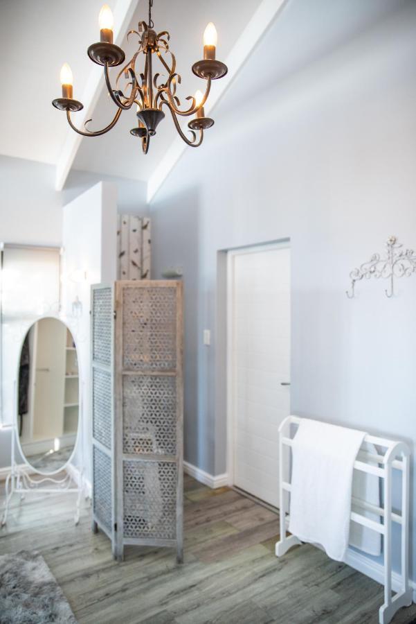 The Loft Apartment Wilderness Ngoại thất bức ảnh